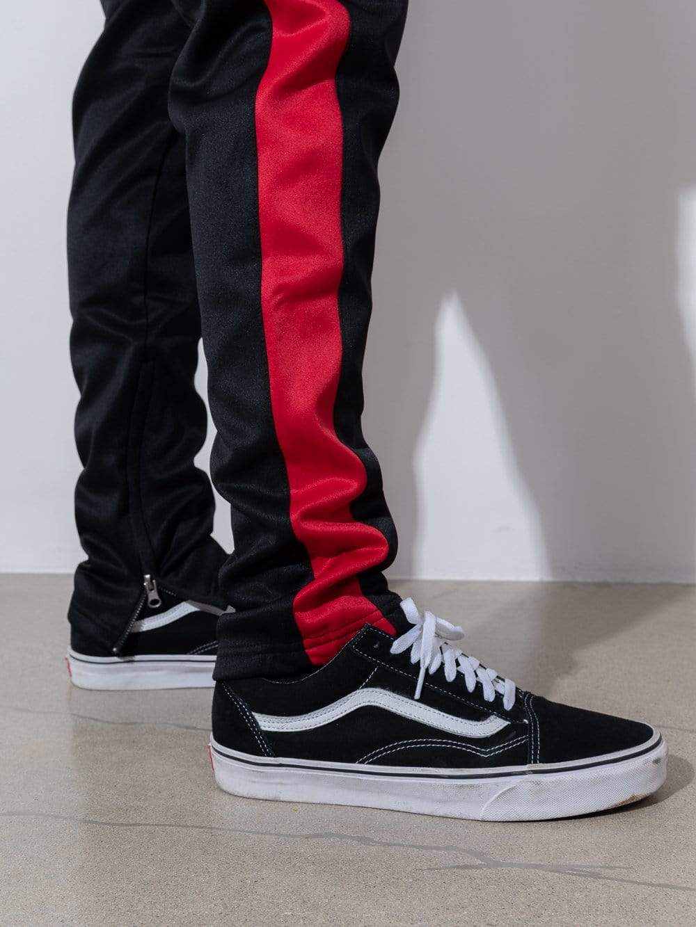 Young and Reckless Mens - Bottoms - Trackpants Sagemont Track Pants - Black/Red